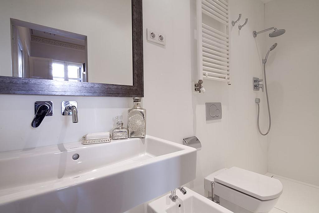 Apartment Barcelona Rentals - Rambla De Catalunya Center Екстер'єр фото